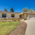 Stylish Flagstaff Home Close To Hiking And Fishing!